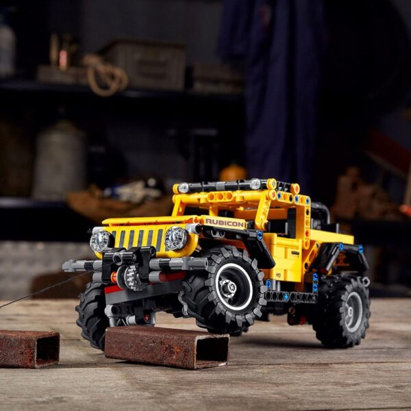Lego Technic 42122 Jeep Wrangler 4x4  Rubicon – 665 Piezas - Imagen 3