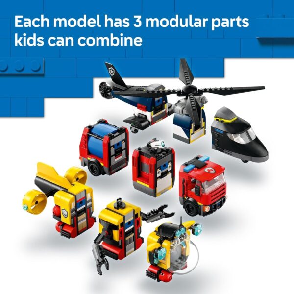 LEGO City 3 en 1 Camión Bomberos Helicóptero y Submarino 60462 - 874 Piezas - Imagen 4
