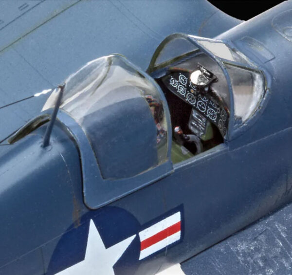 Avion F4U-4 Corsair 1/72 - Revell 03955 - 65 piezas - Imagen 4
