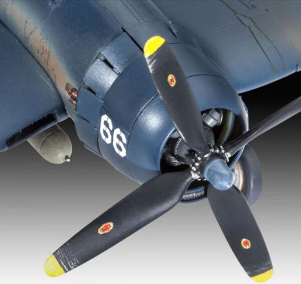 Avion F4U-4 Corsair 1/72 - Revell 03955 - 65 piezas - Imagen 3