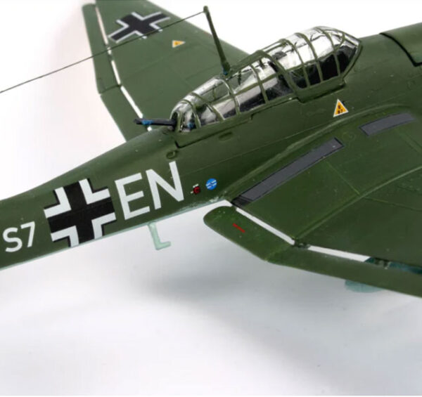 Avion Cazatanques Junkers Ju 87 G-D 1/72 - Revell 04692 - 62 piezas - Imagen 3