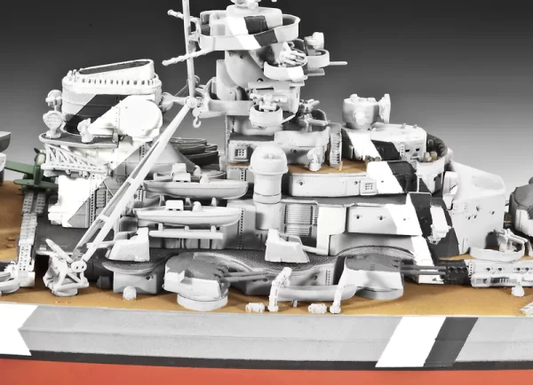 Barco Acorazado Aleman Bismarck 1/700 - Revell 05098 - 295 piezas - Imagen 5